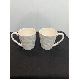 Mikasa Set Of 2 Flower Basket White Mugs 3-3/4” Japan